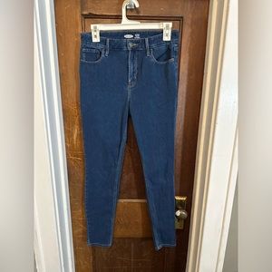 Old Navy- Gently Used- Rockstar- Super skinny Denim